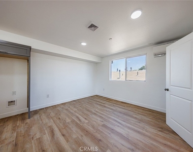 5327 Geer Street - Photo Thumbnail 20