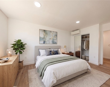 5327 Geer Street - Photo Thumbnail 6