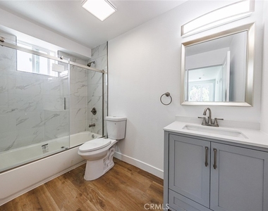 5327 Geer Street - Photo Thumbnail 12
