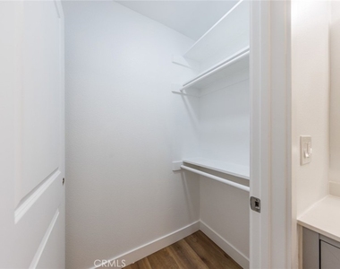5327 Geer Street - Photo Thumbnail 17