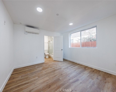 5327 Geer Street - Photo Thumbnail 13