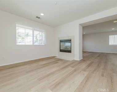 16432 Landmark - Photo Thumbnail 26