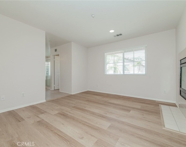 16432 Landmark - Photo Thumbnail 27