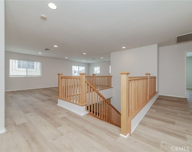 16432 Landmark - Photo Thumbnail 23