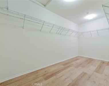 16432 Landmark - Photo Thumbnail 33