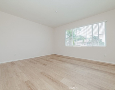 16432 Landmark - Photo Thumbnail 34
