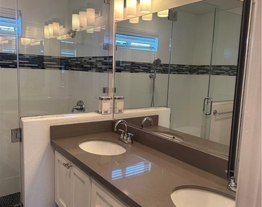 8801 Cattaraugus - Photo Thumbnail 12