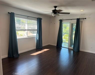 8801 Cattaraugus - Photo Thumbnail 9