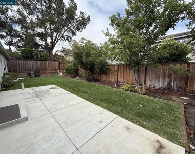 4490 Leatherwood Ct - Photo Thumbnail 16
