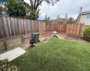 4490 Leatherwood Ct - Photo Thumbnail 13