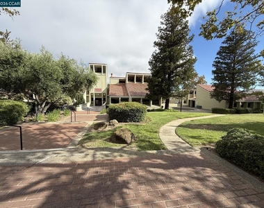 4490 Leatherwood Ct - Photo Thumbnail 19
