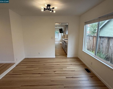 4490 Leatherwood Ct - Photo Thumbnail 8