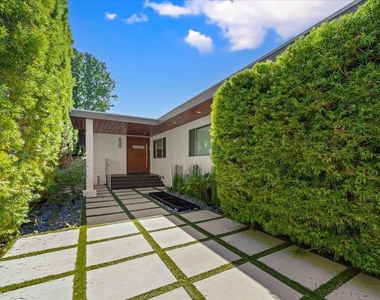 1455 S Castello Avenue - Photo Thumbnail 37