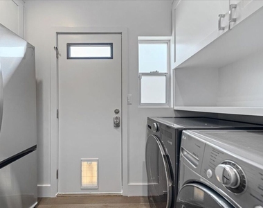 1455 S Castello Avenue - Photo Thumbnail 21