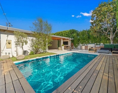 1455 S Castello Avenue - Photo Thumbnail 41