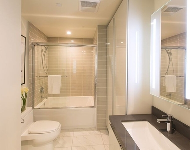 938 S Orange Grove Avenue - Photo Thumbnail 22