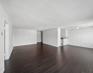 105 S Orlando Avenue - Photo Thumbnail 1
