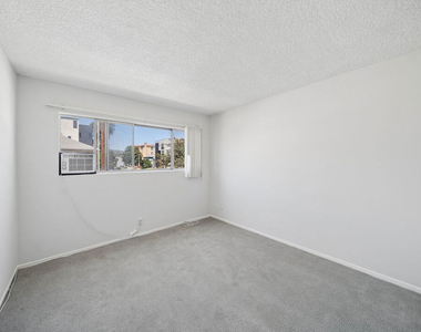 105 S Orlando Avenue - Photo Thumbnail 16