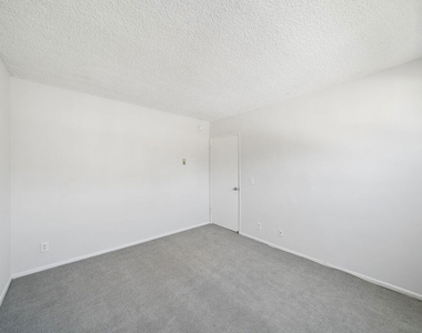 105 S Orlando Avenue - Photo Thumbnail 17