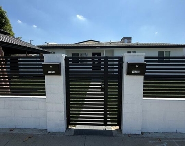 12308 Sheldon Street - Photo Thumbnail 16