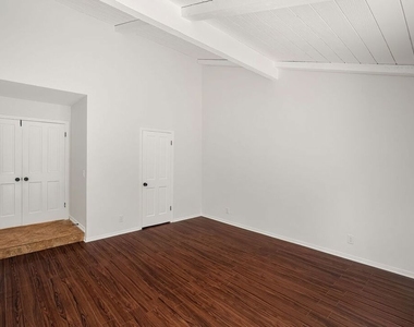 2952 Bottlebrush Drive - Photo Thumbnail 22