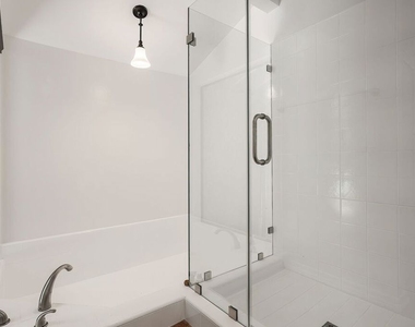 2952 Bottlebrush Drive - Photo Thumbnail 24