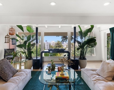 6630 Whitley Terrace - Photo Thumbnail 5