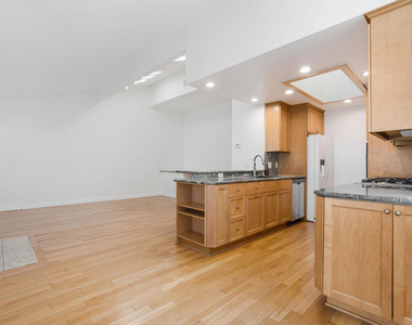13350 Maxella Avenue - Photo Thumbnail 5