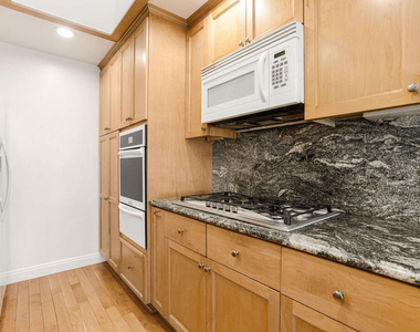 13350 Maxella Avenue - Photo Thumbnail 7