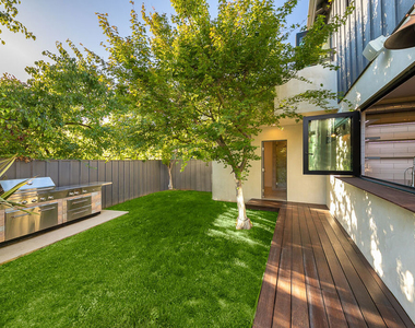 9038 Meredith Place - Photo Thumbnail 37