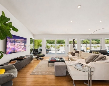 8670 Allenwood Road - Photo Thumbnail 3