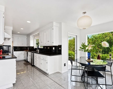 8670 Allenwood Road - Photo Thumbnail 11