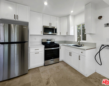 1100 S Inglewood - Photo Thumbnail 3