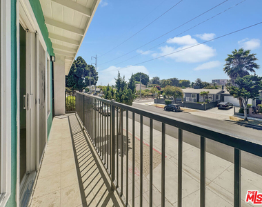 1100 S Inglewood - Photo Thumbnail 9