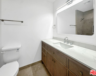 1100 S Inglewood - Photo Thumbnail 5