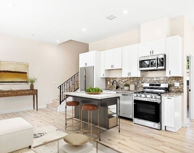 16698 Moorpark Street - Photo Thumbnail 23