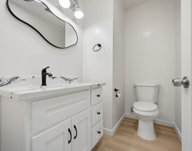3015 Stocker Place - Photo Thumbnail 7