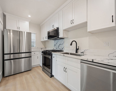 3015 Stocker Place - Photo Thumbnail 4