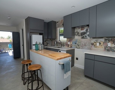 1365 3/4 Maltman Avenue - Photo Thumbnail 3
