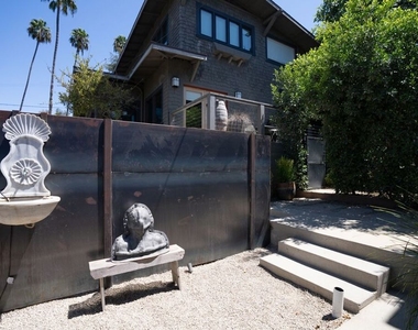 1365 3/4 Maltman Avenue - Photo Thumbnail 14