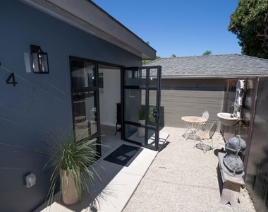 1365 3/4 Maltman Avenue - Photo Thumbnail 10