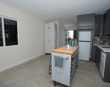 1365 3/4 Maltman Avenue - Photo Thumbnail 4