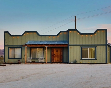6767 California Avenue - Photo Thumbnail 17