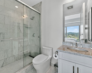 10727 Wilshire Boulevard - Photo Thumbnail 19