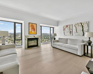 10727 Wilshire Boulevard - Photo Thumbnail 3