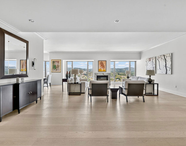 10727 Wilshire Boulevard - Photo Thumbnail 2