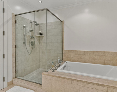10727 Wilshire Boulevard - Photo Thumbnail 26