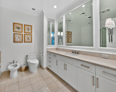 10727 Wilshire Boulevard - Photo Thumbnail 15