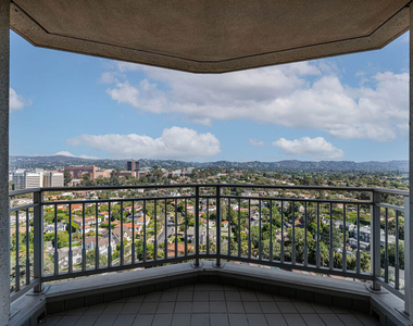 10727 Wilshire Boulevard - Photo Thumbnail 8