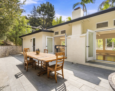 9541 Cedarbrook Drive - Photo Thumbnail 21